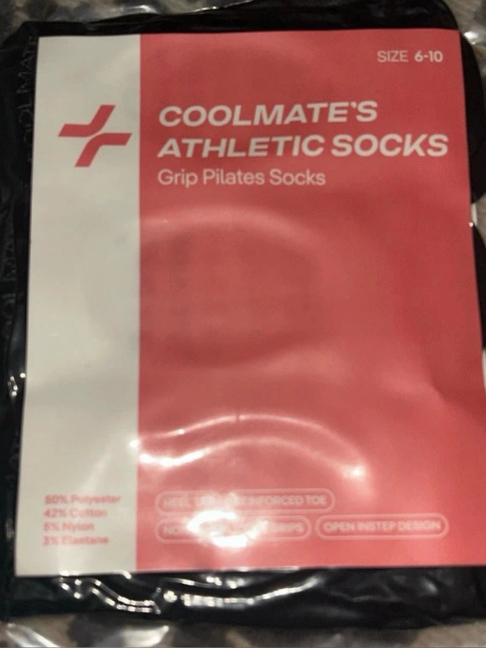 Coolmate's Athletic Grip Pilates Socks 4 Pairs Black Size 6-10 NEW Yoga Non Slip
